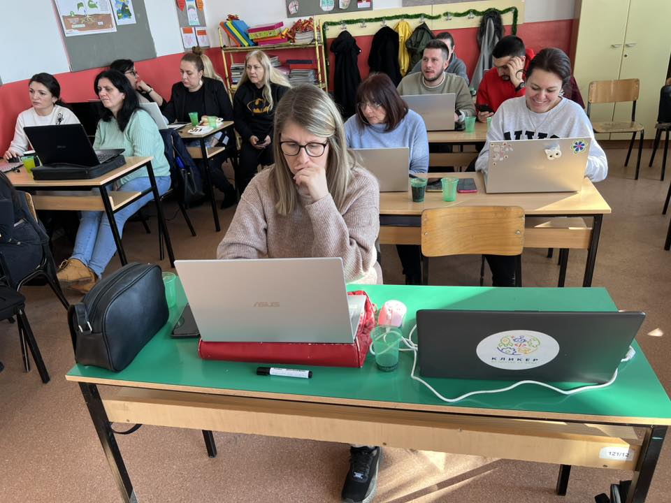 Дисеминација за вештачка интелигенција